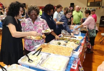 international potluck event
