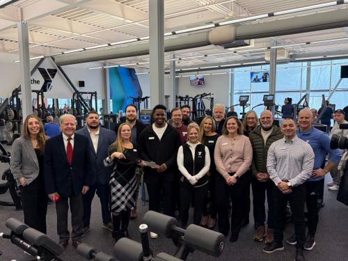 easton ribbon cutting 1