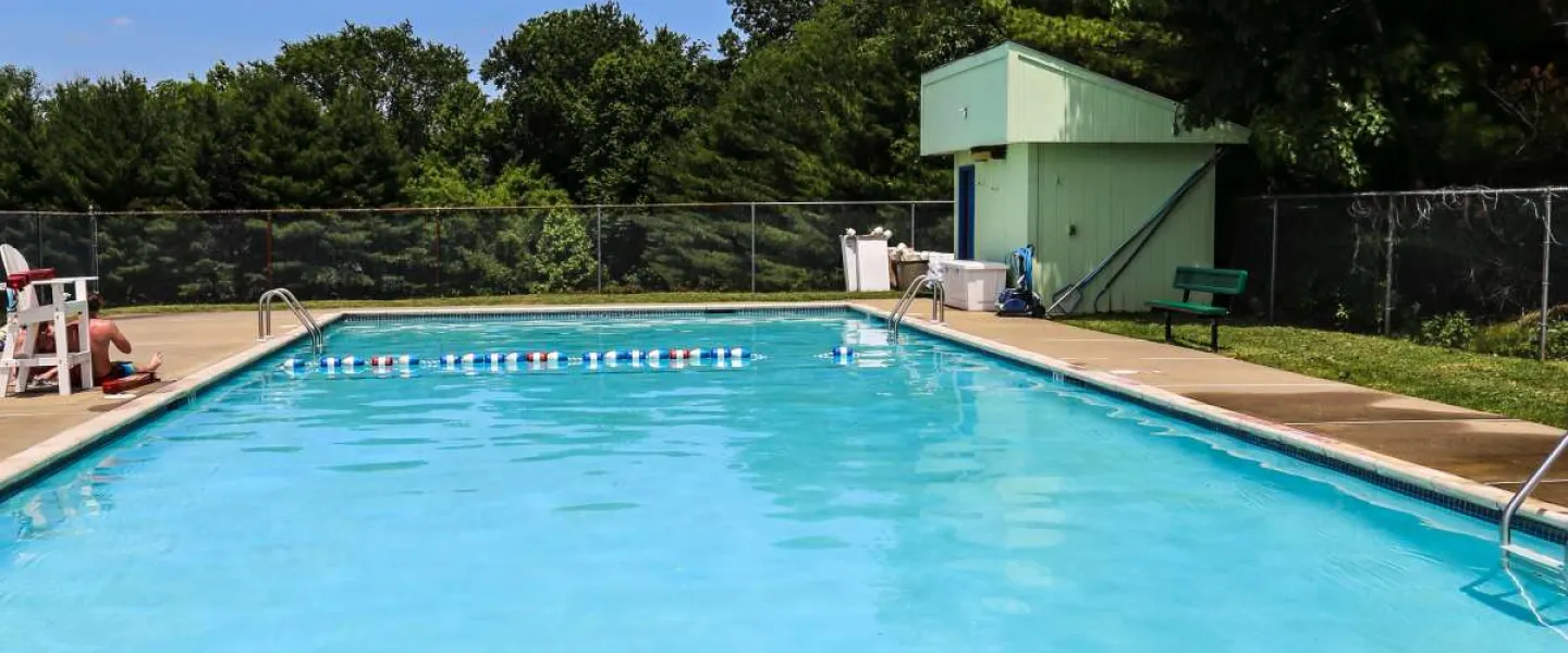 holland pool