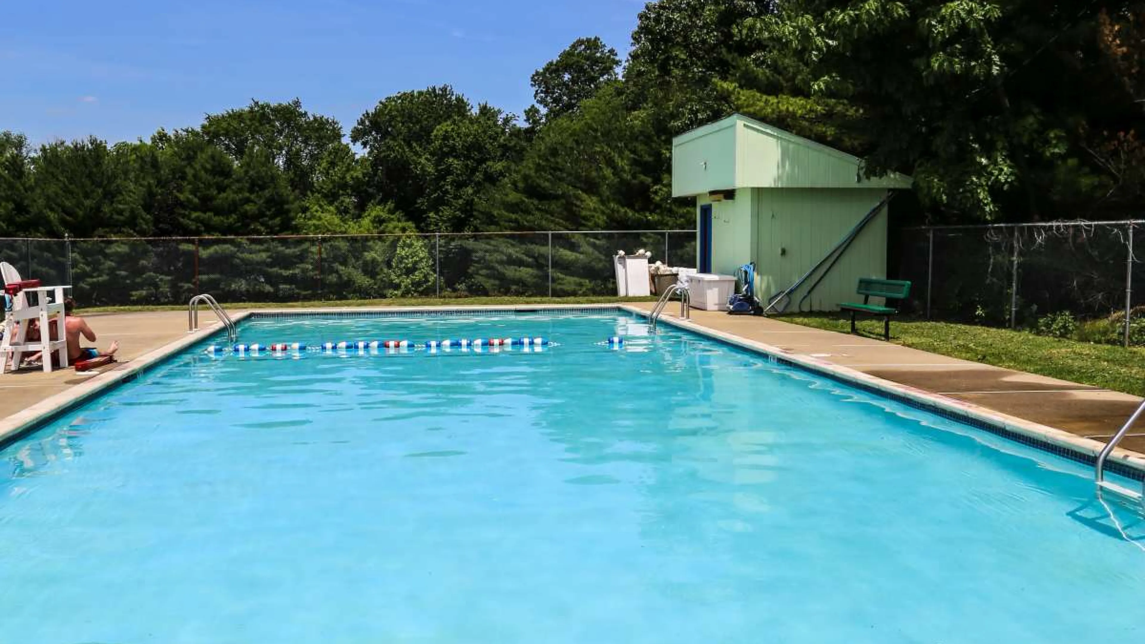 holland pool