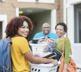 college girl moving home for break