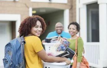 college girl moving home for break