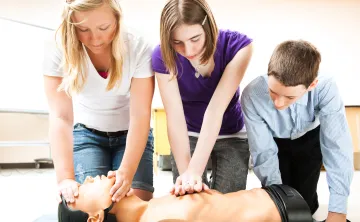 kids learning cpr